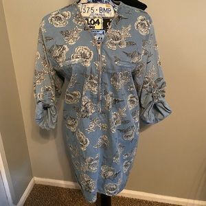 🔥🔥Floral print denim top, zip up front